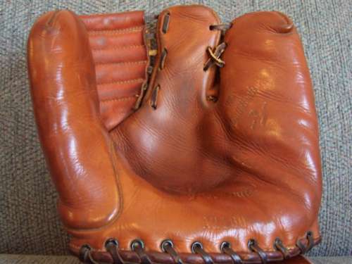 Wilson Ball Hawk A2160 Front